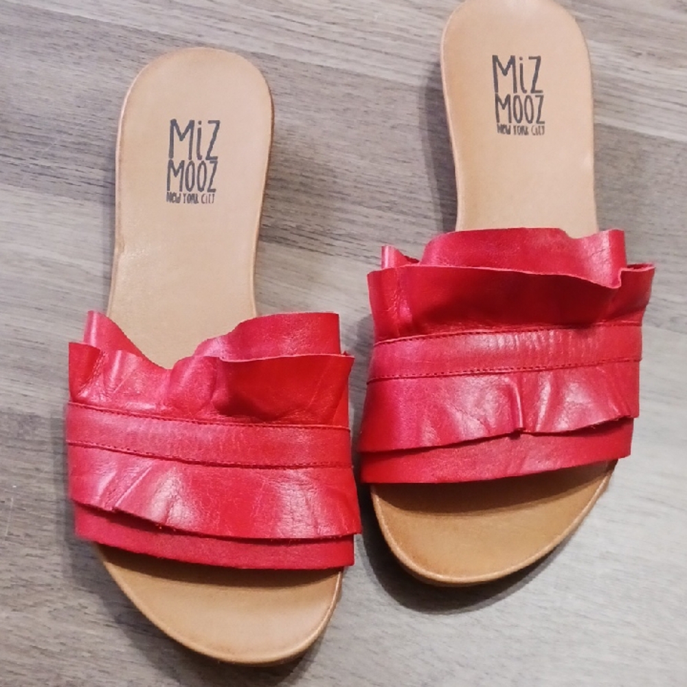 Miz Mooz Red and Tan Ruffled Sandals